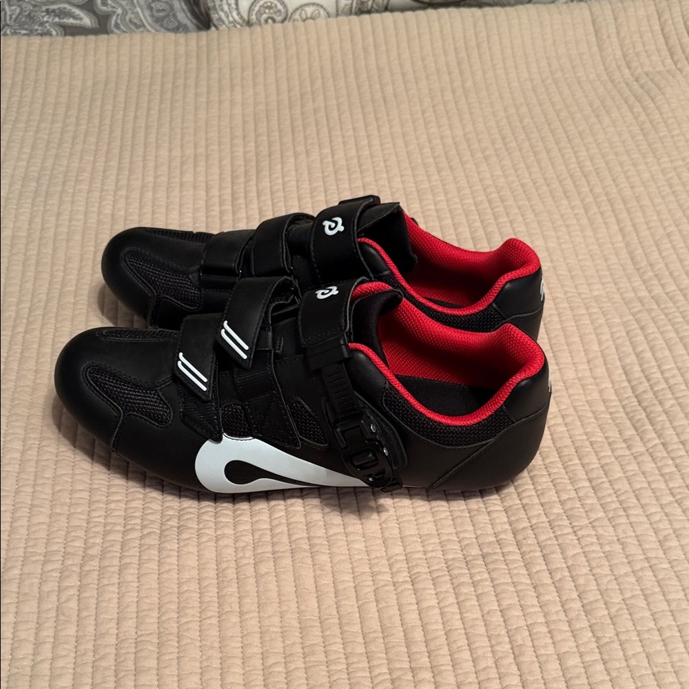 Peloton Black and Red Riding Shoes